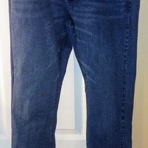 Classic Men's Stone Falcon Blue Jeans. Size 34/30 Very Nice Condition.